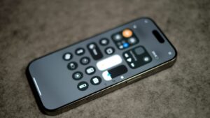 Na podzim 2026 na český trh vtrhne nový iPhone 18. Má mít revoluční funkce i cenu