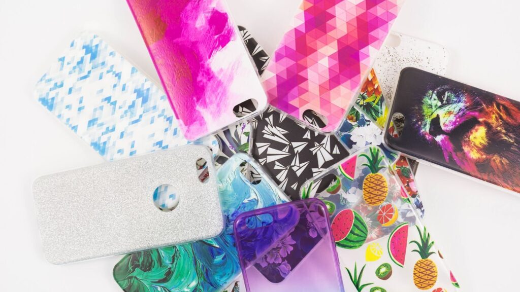 Colorful and decorative phone cases in various patterns and designs.