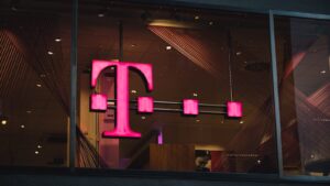 T-Mobile vykupuje staré telefony. Dostanete nový a ještě 1000 Kč jako bonus