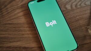Revoluční novinka: Bolt si v Česku objednáte přes ChatGPT. Je to nejsnazší světový systém