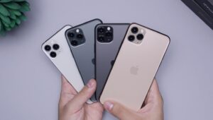 Kde v Česku koupit nejlevněji dobrý iPhone: Prozkoumal jsem všechny možnosti a došel k jediné