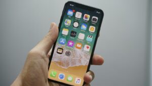 IPhone už není nejlepší. Z trůnu ho sesadil mnohem chytřejší a levnější mobil?