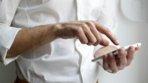 Seznam telefonů, na kterých přestane letos fungovat internetové bankovnictví. Patří sem i ten Váš?