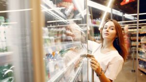 Hackeři napadli chladící boxy v sedmi stech supermarketech. Udělali z nich pece s teplotou 50 °C