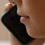 Českem se šíří zákeřný telefonní podvod. Toto je seznam předvoleb, na které nesmíte zavolat zpět, nebo se nedoplatíte