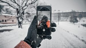 Tohle je nejhorší věc, co můžete udělat v zimě s telefonem. Kdo to dopustí, přijde o něj