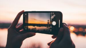 Jak ze starého mobilu dostat fotky lepší, než fotí iPhone? Stačí změnit jedno nastavení