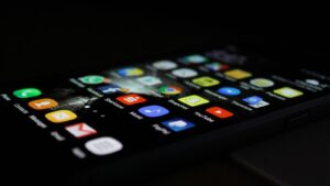 Tisíce levných telefonů má předinstalovaný virus. Týká se to i vás?